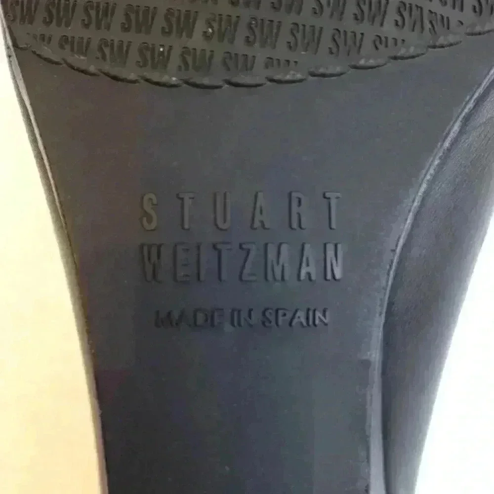 Stuart Weitzman Black Slip-On Spain Size 8M Shoes - Picture 8 of 8